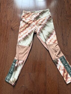 Molo Pink Cream Tie-Dye Active Leggings with Side Logo Tape